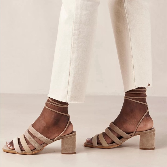 ALOHAS Suede Letizia Sandals US 8.5 / 39 EUR - Picture 3 of 6